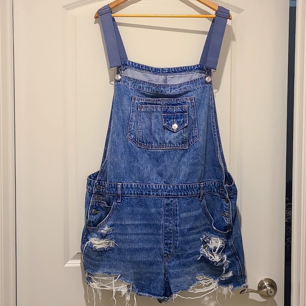 American Eagle Short Overalls